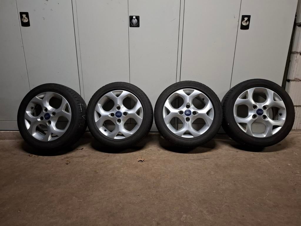 Hankook premitra 5 zomerbanden op Orginele Ford velgen, Auto-onderdelen, Banden en Velgen, Ophalen, 15 inch, Banden en Velgen