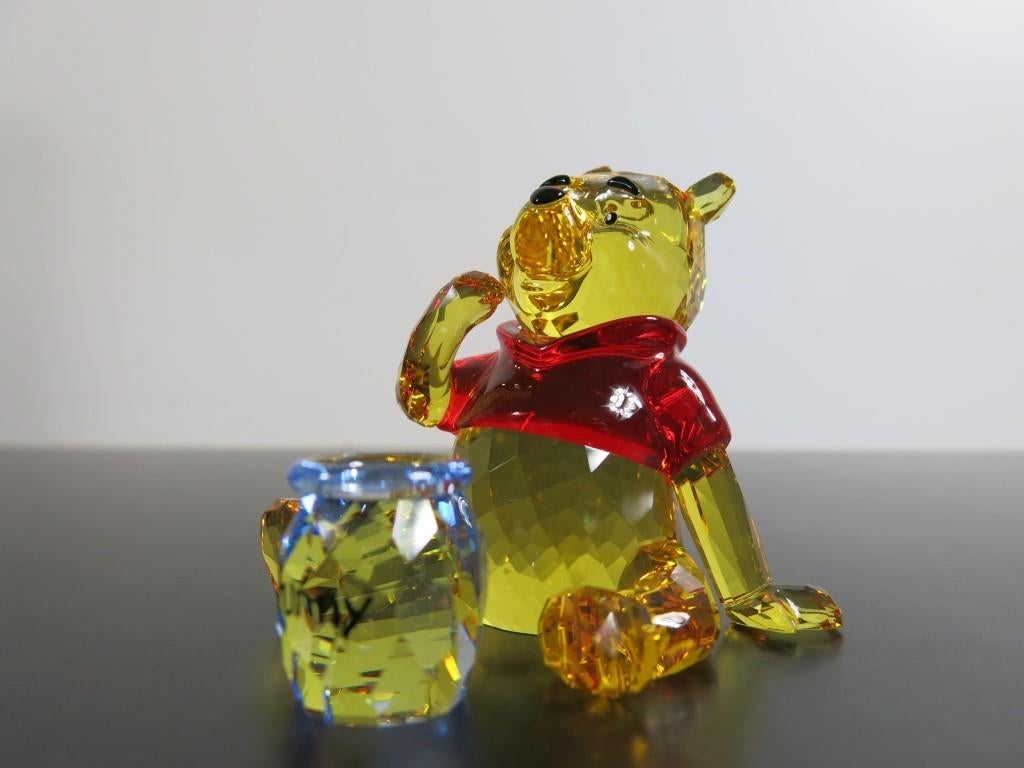 Disney Swarovski  Kristal Winnie De Pooh 1142889 2012, Verzamelen, Swarovski, Ophalen of Verzenden, Zo goed als nieuw, Figuurtje