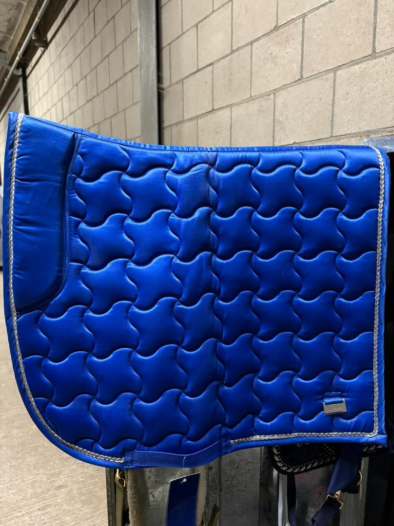 Gloednieuw dekje, Dieren en Toebehoren, Paarden en Pony's | Dekens en Dekjes, Full (L), Horsegear, Dressuurdekje, Nieuw