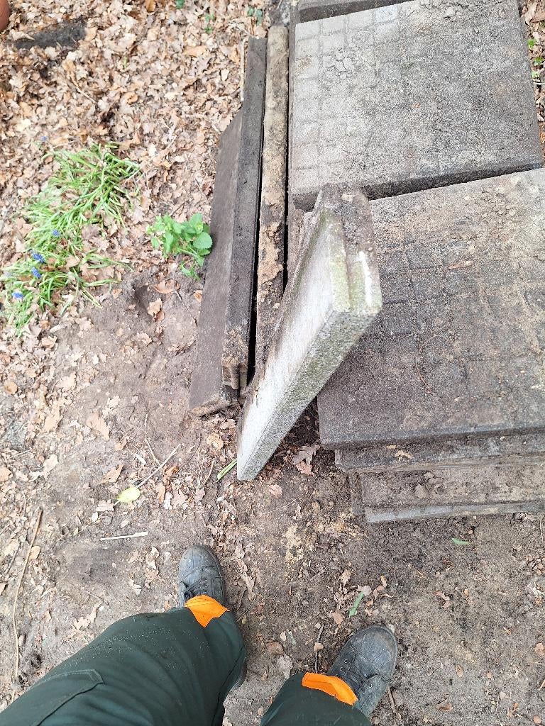 Opsluitbandjes, Tuin en Terras, Tegels en Klinkers, Ophalen, Gebruikt, Overige typen, Minder dan 5 m²