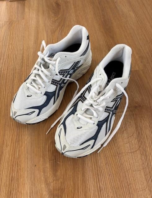 Nieuwe hardloopschoenen - Asics gel Fortitude – maat 9, Sport en Fitness, Loopsport en Atletiek, Hardloopschoenen, Nieuw, Ophalen of Verzenden