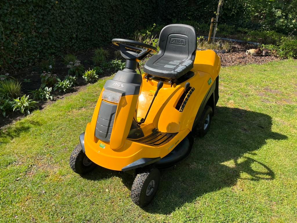 Stiga combi achtervanger. Compacte machine, Ophalen, Zo goed als nieuw