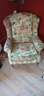 Vintage Bloemen Fauteuil - Comfortabele Oorfauteuil, Huis en Inrichting, Fauteuils, Ophalen, Gebruikt, 75 tot 100 cm, 75 tot 100 cm