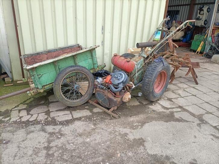 Rustiek landbouw ploeg Maschines ziet foto, Ophalen