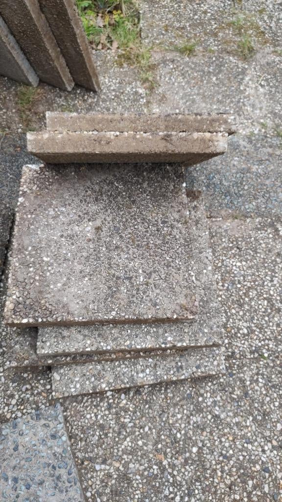 Gratis grindtegels - Ideaal voor tuinpad of terras, Ophalen, Gebruikt, 10 m² of meer, Grind