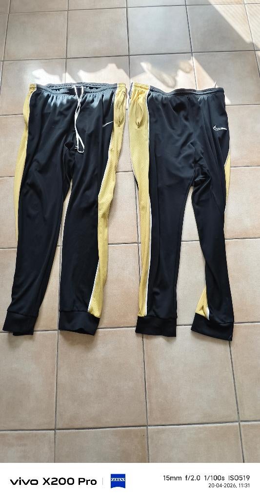 2x Nike dry fit trainingsbroek XL en XXL, Kleding | Heren, Verzenden, Zwart, Nike, Maat 56/58 (XL)