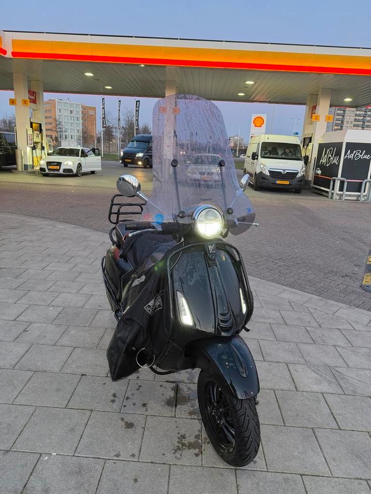 Vespa Primavera S 125, Fietsen en Brommers, Scooters | Vespa, Gebruikt, Overige modellen, Benzine, Ophalen