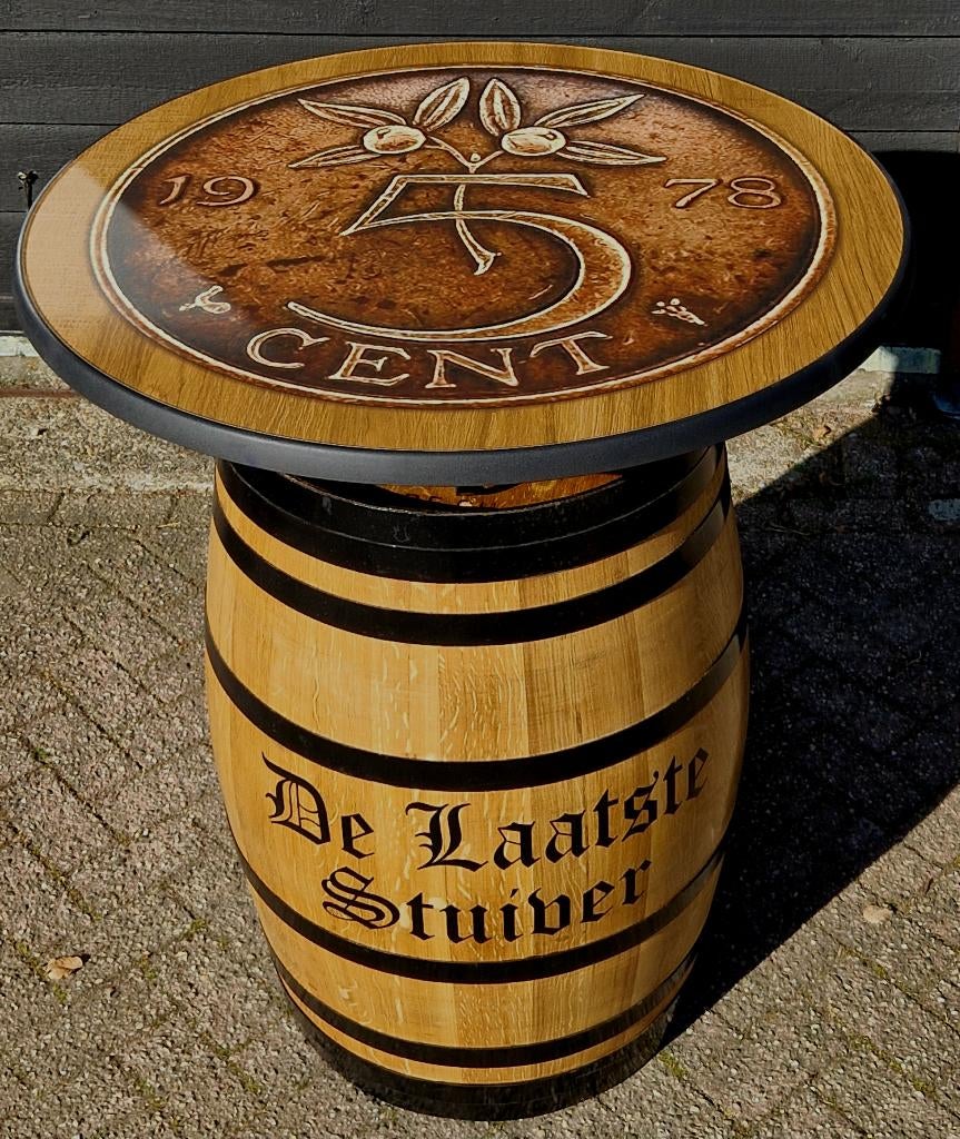 De nieuwe tontafel van wijnvat van Leo, Ophalen, Nieuw