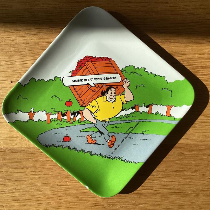 Suske en Wiske Fruitmasters ontbijtbordje Lambik, Huis en Inrichting, Keuken | Servies, Gebruikt, Bord(en), Overige stijlen, Overige materialen