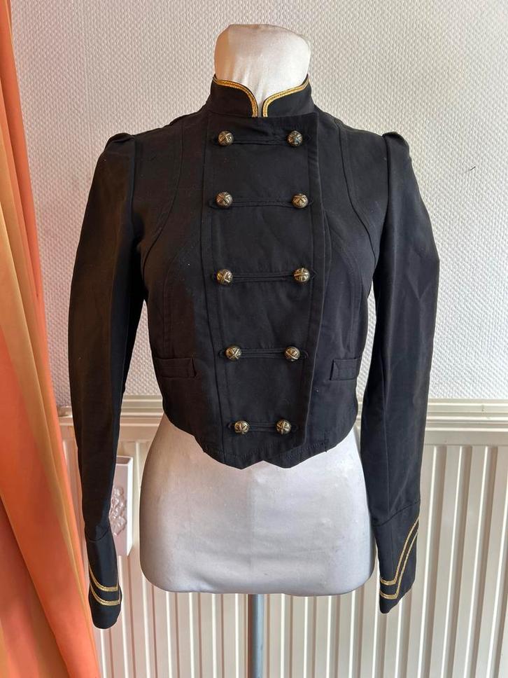 Stijlvol Militair Jasje Zwart Maat M met Gouden Details, Kleding | Dames, Jassen | Zomer, Nieuw, Maat 38/40 (M), Zwart, Ophalen of Verzenden