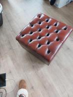 Chesterfield hocker, Huis en Inrichting, Zo goed als nieuw, Ophalen