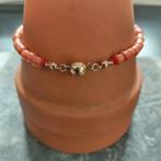bloedkoraal armband met gouden bolslot!!, Sieraden, Tassen en Uiterlijk, Antieke sieraden, Ophalen of Verzenden, Goud, Armband