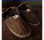Ugg Pantoffels Maat 39, Kleding | Dames, Schoenen, Zwart, Ophalen of Verzenden, Zo goed als nieuw, Pantoffels of Sloffen