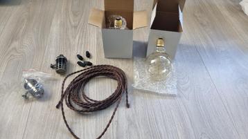 Prachtig ongebruikt set retro lampen incl. fittingen beschikbaar voor biedingen