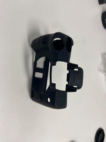 Canon m50 mark ii cameracase rubber beschikbaar voor biedingen