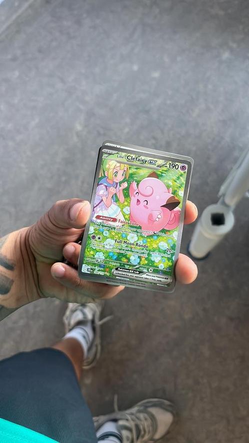 Lillie’s Clefairy ex - Full Art - 184/159 - Journey Together, Hobby en Vrije tijd, Verzamelkaartspellen | Pokémon, Zo goed als nieuw
