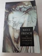 Nicci French - De verborgen glimlach, Boeken, Thrillers, Ophalen of Verzenden, Nicci French, Zo goed als nieuw, Nederland