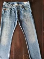 NIEUWE CLASSIC DIESEL ZAVOR REGULAR STRAIGHT JEANS 32/32!!, Ophalen of Verzenden, Zo goed als nieuw, Blauw, W32 (confectie 46) of kleiner