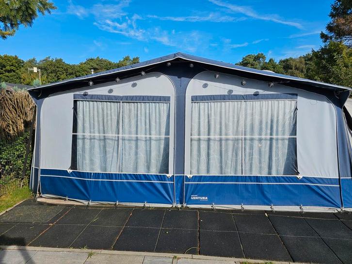 Isabella Ventura Voortent + Zijtent, Caravans en Kamperen, Kampeeraccessoires, Gebruikt, Ophalen