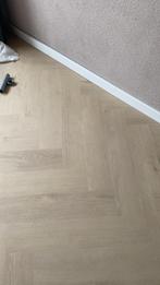 Visgraat plaatsen vanaf 10,- per m2, Ophalen of Verzenden, Zo goed als nieuw, Mdf, 200 tot 250 cm