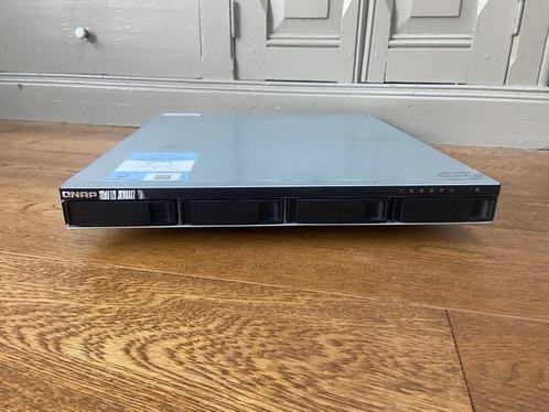 Qnap TS-453BU NAS *8gb ram upgrade* + evt. hdd, Computers en Software, Harde schijven, Zo goed als nieuw, SATA, Ophalen of Verzenden