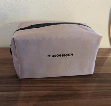 Mesoestetic toilettas / make-up tas roze - nieuw! beschikbaar voor biedingen