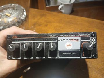 RDL RU-MX4L professional audio mixer beschikbaar voor biedingen