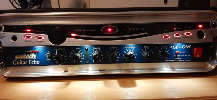 Amtech guitar Echo, Behringer Tuner BTR 2000, SKB Flightcase, Muziek en Instrumenten, Effecten, Ophalen