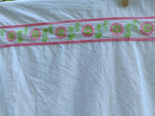 BIJNA GRATIS 2 Vintage katoen kussenslopen 59 x 61 cm (AA10), Huis en Inrichting, Slaapkamer | Beddengoed, Gebruikt, Tweepersoons