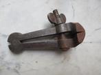 Antiek ijzeren gereedschap, een kleine hand schroef, Antiek en Kunst, Antiek | Gereedschap en Instrumenten, Ophalen of Verzenden