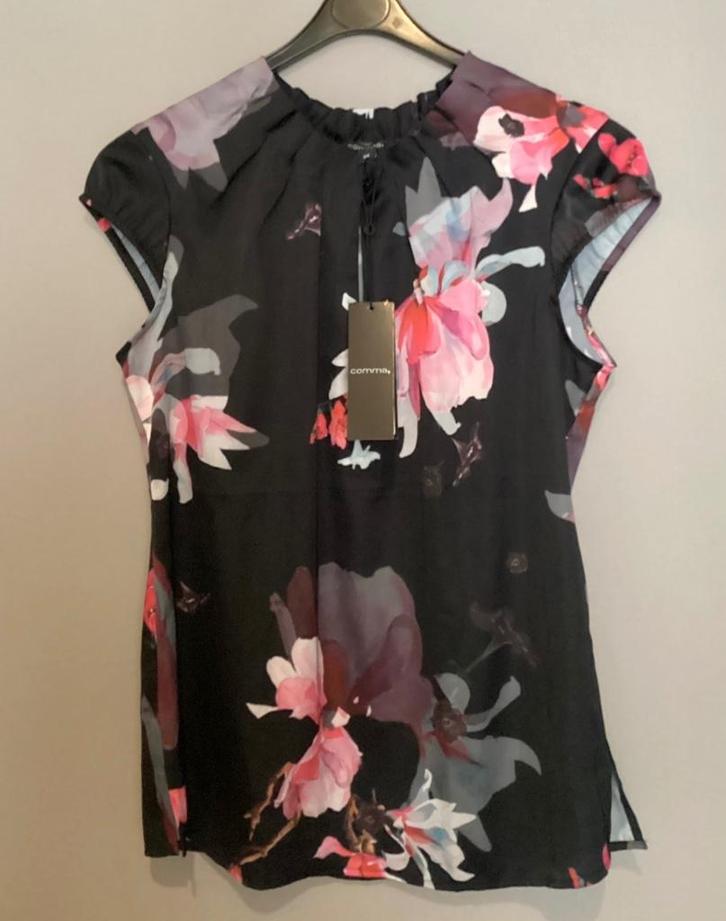 Nieuwe COMMA Top mt 34 (XS / S) Kaartje vast! Donkerblauw, Kleding | Dames, Tops, Nieuw, Maat 34 (XS) of kleiner, Blauw, Korte mouw