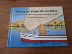 Donya, de kleine dromedaris, Ophalen of Verzenden, Zo goed als nieuw