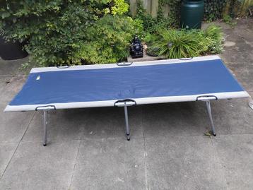 Stretcher beschikbaar voor biedingen
