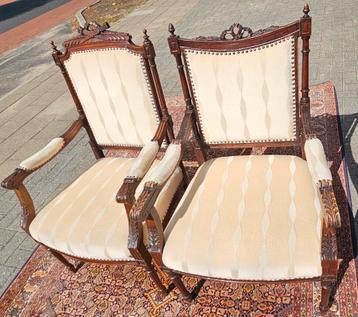 2 Louis de XVI Stijl Fauteuils 1860/1900 beschikbaar voor biedingen