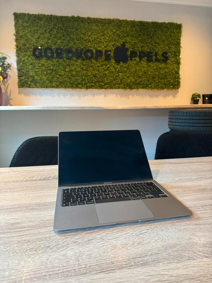 MacBook Air 13” m1 DEFECT, Computers en Software, Apple Macbooks, Zo goed als nieuw, MacBook Air, 13 inch, Ophalen