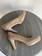 bitter pumps beige maat 38, Beige, Ophalen of Verzenden, Zo goed als nieuw, Bitter