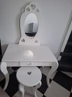 Kaptafel hartjes met krukje, wit.Echt zo goed als nieuw!., Ophalen, 50 tot 100 cm, Zo goed als nieuw, Minder dan 100 cm