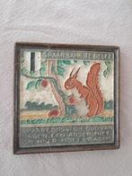 Cloisonne tegel Delft Eekhoorn Porceleyne Fles, Antiek en Kunst, Antiek | Wandborden en Tegels, Ophalen