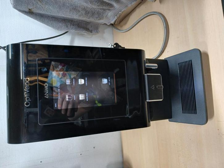 Tekoop animo optivend instant koffie 21s touch, Witgoed en Apparatuur, Koffiezetapparaten, Zo goed als nieuw, Koffiemachine, 10 kopjes of meer