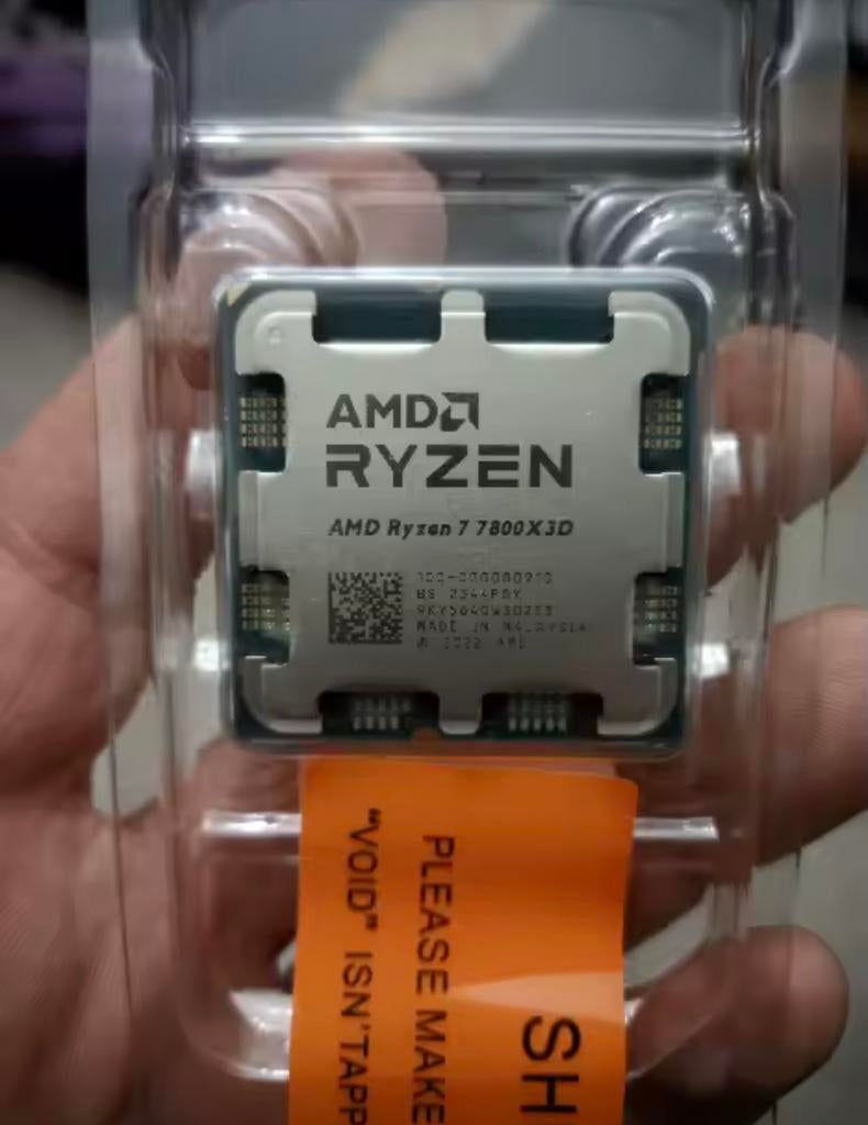 AMD Ryzen 7 7800X3D, Computers en Software, Processors, Verzenden, Nieuw, 8-core, 4 Ghz of meer