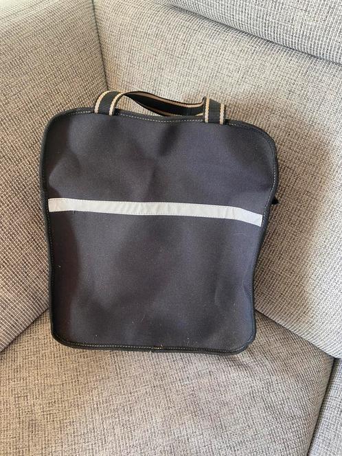 Rolstoeltas zwart met reflecterende streep, Diversen, Rolstoelen, Zo goed als nieuw, Duwrolstoel, Ophalen of Verzenden