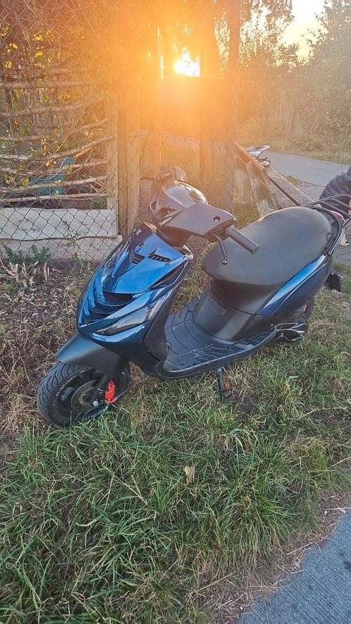 Piaggio Zip - 70cc 2 takt Gereviseerd, Fietsen en Brommers, Scooters | Piaggio, Zo goed als nieuw, Zip, Tweetakt, Ophalen