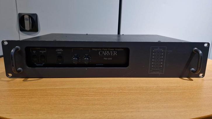 Carver PM-1200 Magnetic Field Power Amplifier, Muziek en Instrumenten, Versterkers | Keyboard, Monitor en PA, Gebruikt, P.A., 1000 watt of meer