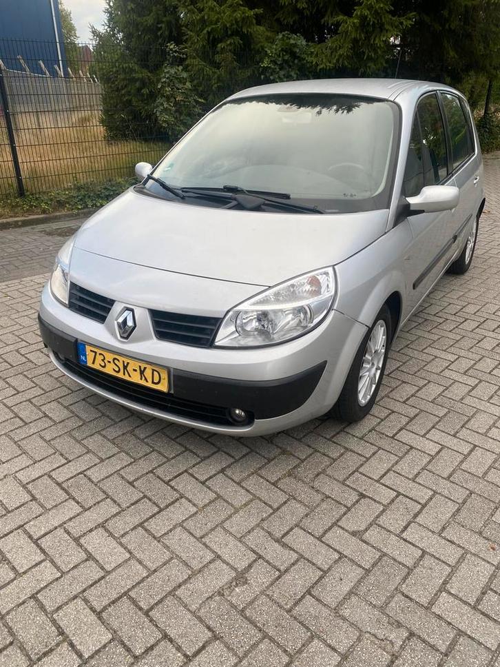 Renault Scénic 1.6 16V 82KW E4 2006 Grijs, Auto's, Renault, Bedrijf, Scénic, Benzine, C, MPV, Handgeschakeld, Origineel Nederlands
