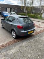 Seat Ibiza 1.2 51KW 2012 Grijs, Voorwielaandrijving, Stof, USB, 1198 cc