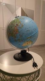 Leuke Kinderlamp - Wereldbol, Ophalen, Verlicht, Zo goed als nieuw