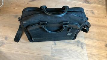Messenger bag laptoptas aktetas beschikbaar voor biedingen