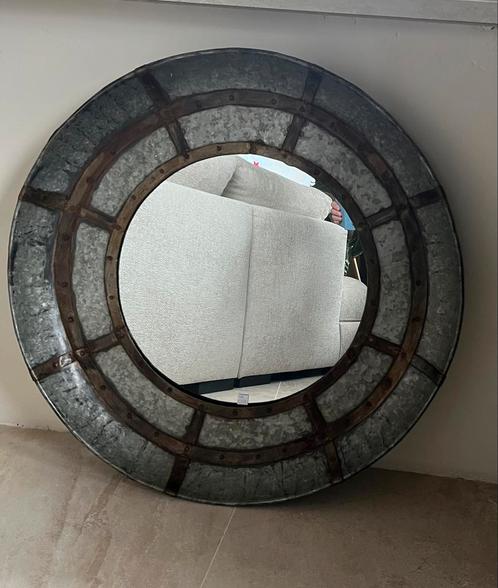 Unieke Spiegel., Huis en Inrichting, Woonaccessoires | Spiegels, Zo goed als nieuw, Minder dan 100 cm, Rond, Ophalen