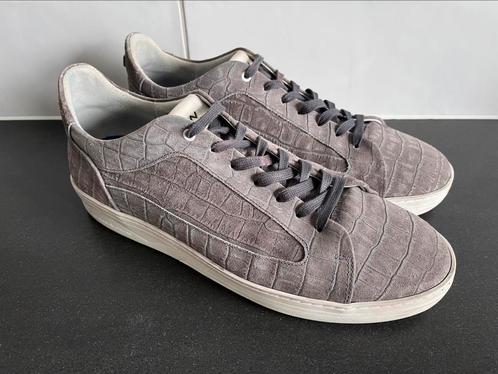 Floris van Bommel sneakers maat 9.5 / 43.5, Kleding | Heren, Schoenen, Zo goed als nieuw, Sneakers of Gympen, Overige kleuren