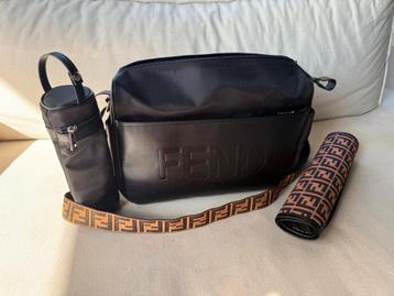 FENDI Baby tas compleet NIEUW beschikbaar voor biedingen